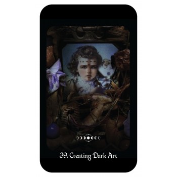 Gothic Witch's Oracle kortos Muse Oracle Press